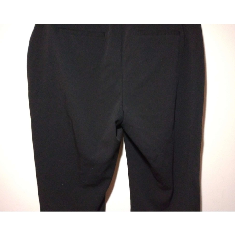 Professional Cropped Pant - Picture 10 of 16